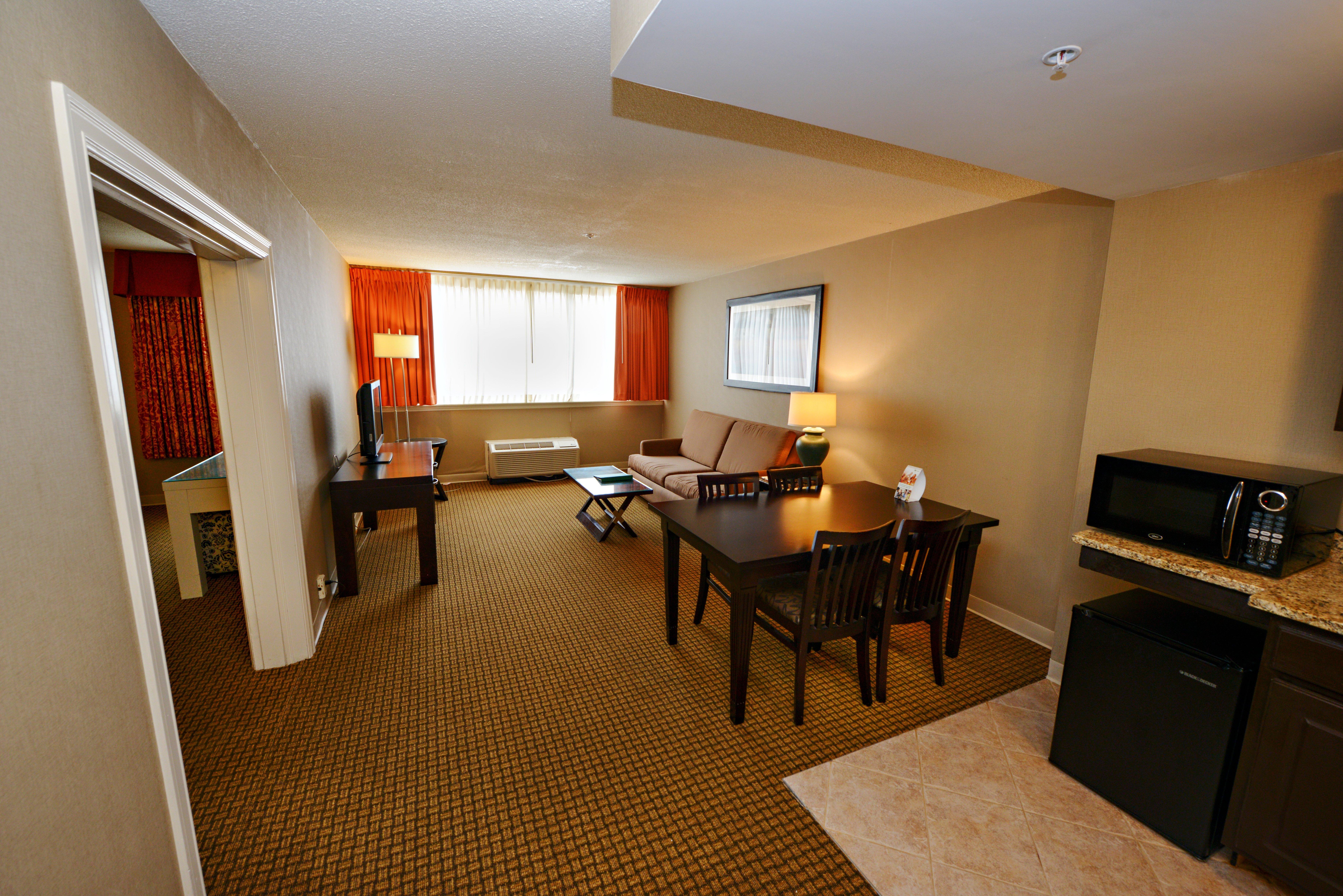 Holiday Inn & Suites Boston Peabody, An Ihg Hotel Esterno foto
