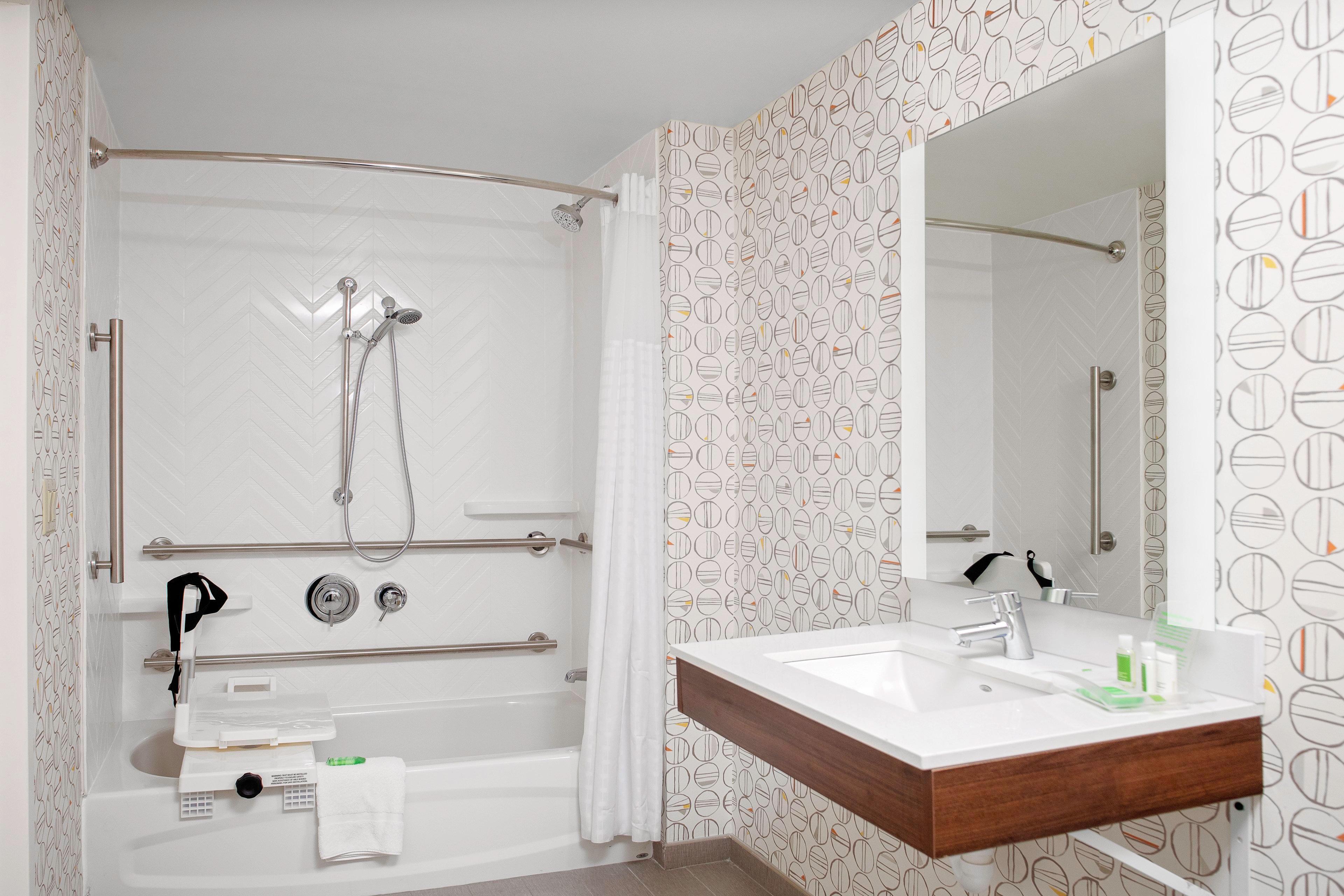 Holiday Inn & Suites Boston Peabody, An Ihg Hotel Esterno foto