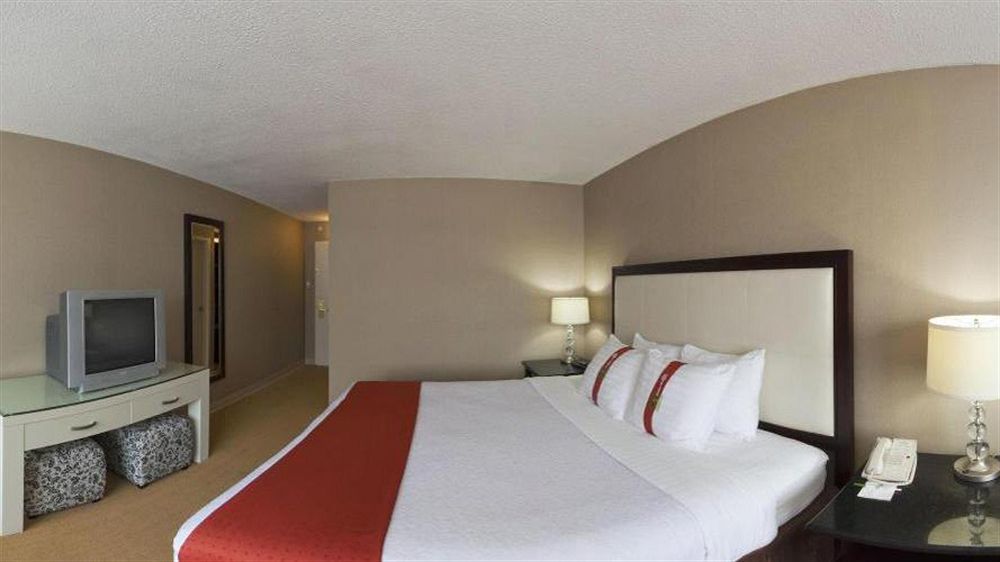 Holiday Inn & Suites Boston Peabody, An Ihg Hotel Esterno foto
